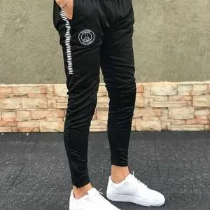 Buzo chupín deportivo